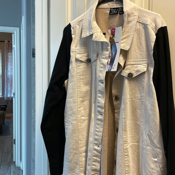 Jacket - Picture 2 of 3